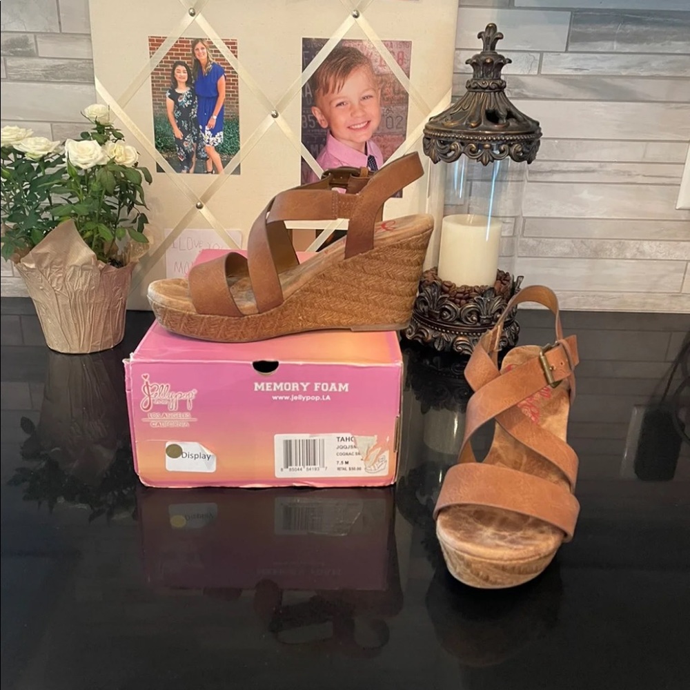 Jellypop Sandals - Picture 5 of 5
